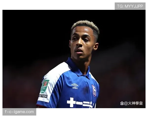 曼城主场强势领跑，积分榜优势稳固